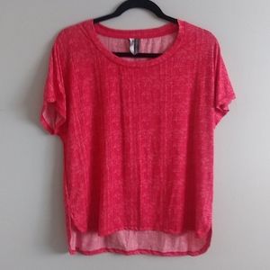 Coral tshirt